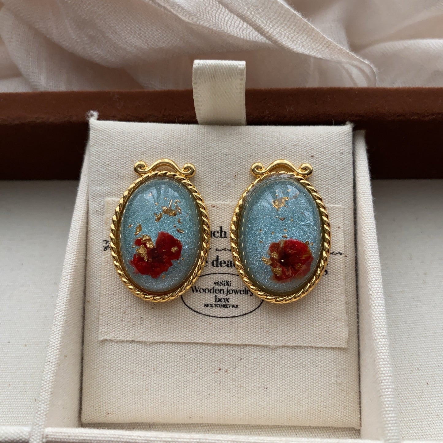 "Secret Garden" Earrings - Vintage Elegance 🌹