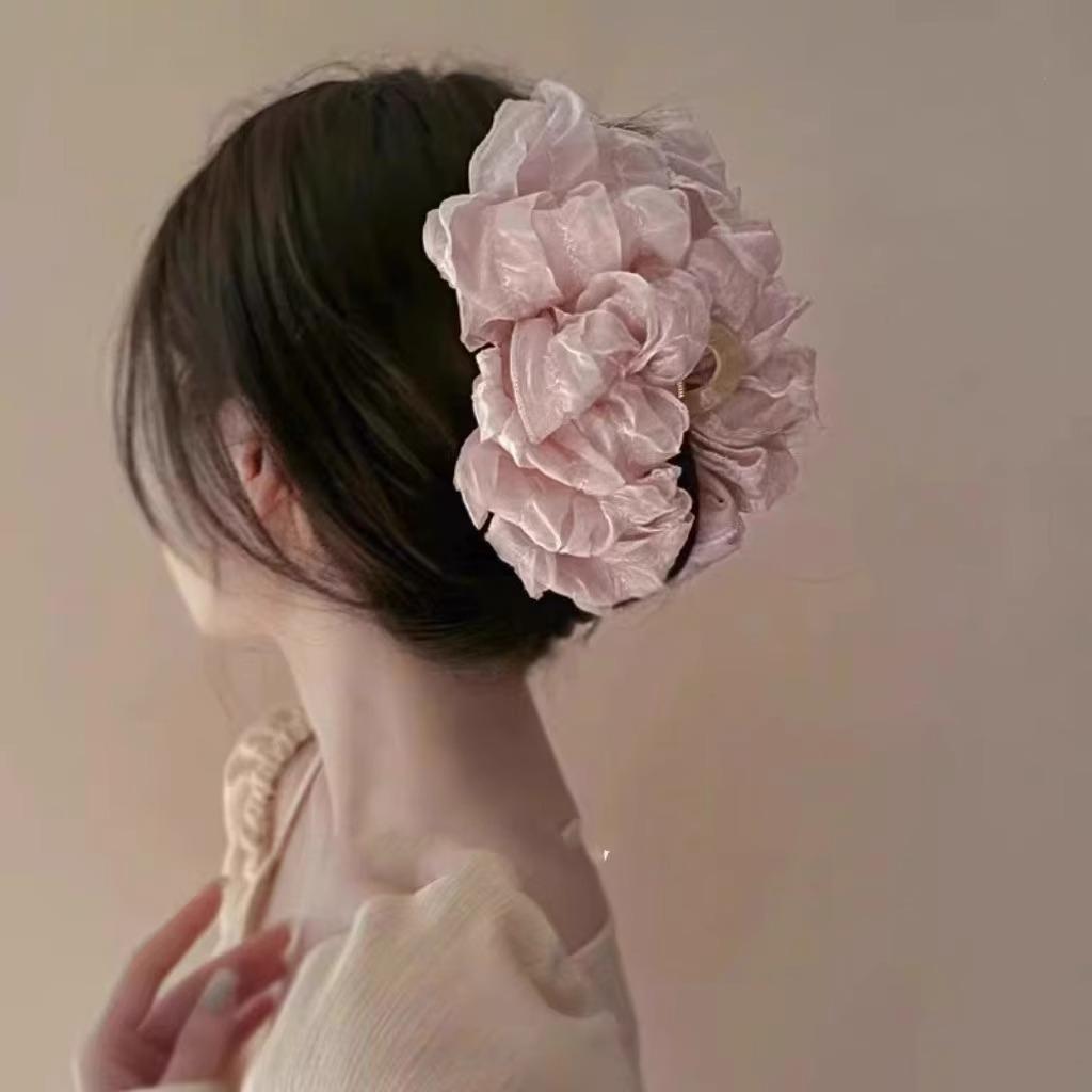 "Organza Cloud" Hair Clip ☁️ - Romantic Elegance for Your Hair