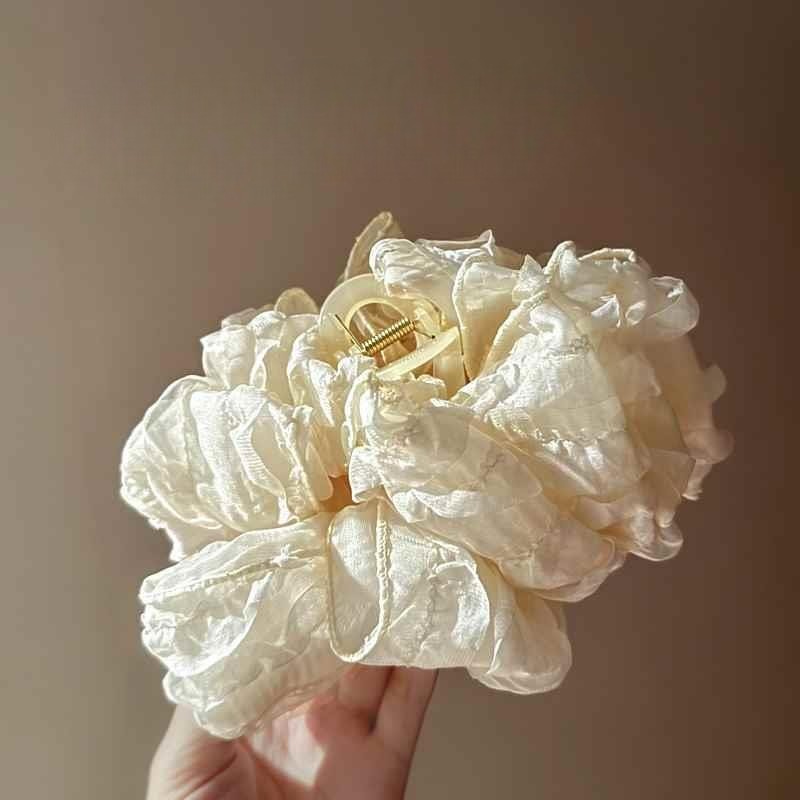 "Organza Cloud" Hair Clip ☁️ - Romantic Elegance for Your Hair