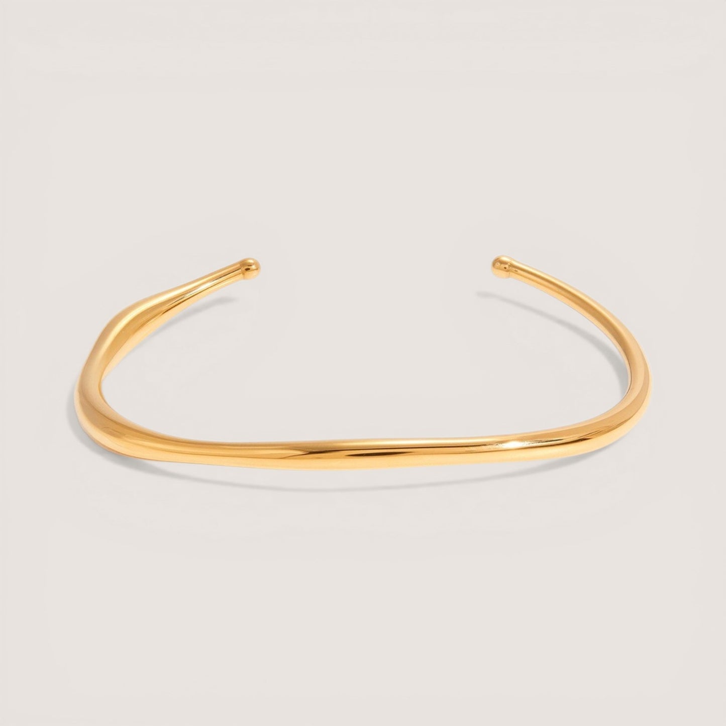 Pulsera Rígida Trenzada Arte Geométrico en Oro